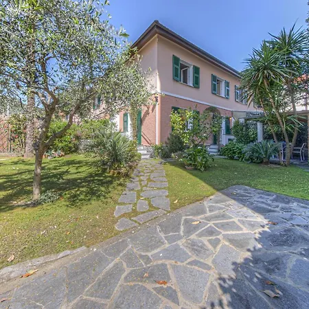 Toretti Centro, Relax E Parcheggio Privato Appartement Rapallo